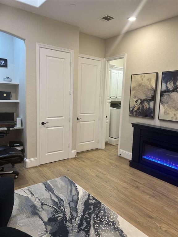 Cambridge Gate - Residential