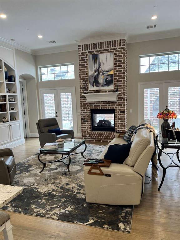 Cambridge Gate - Residential