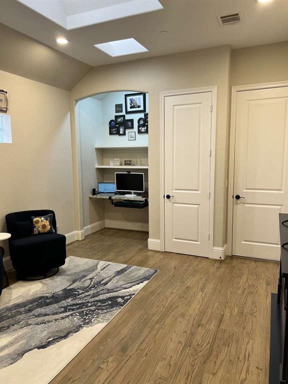 Cambridge Gate - Residential