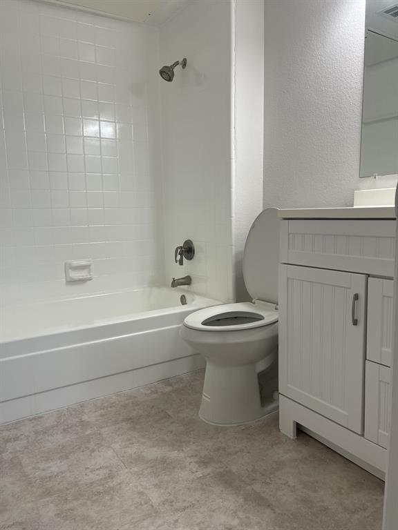 Arlington Oaks Condo - Residential