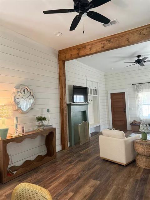 Tiny photo for 608 N Belknap Avenue, Stephenville, TX 76401 (MLS # 21197956)