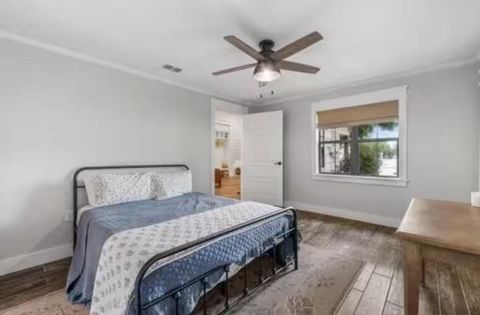 Tiny photo for 608 N Belknap Avenue, Stephenville, TX 76401 (MLS # 21197956)