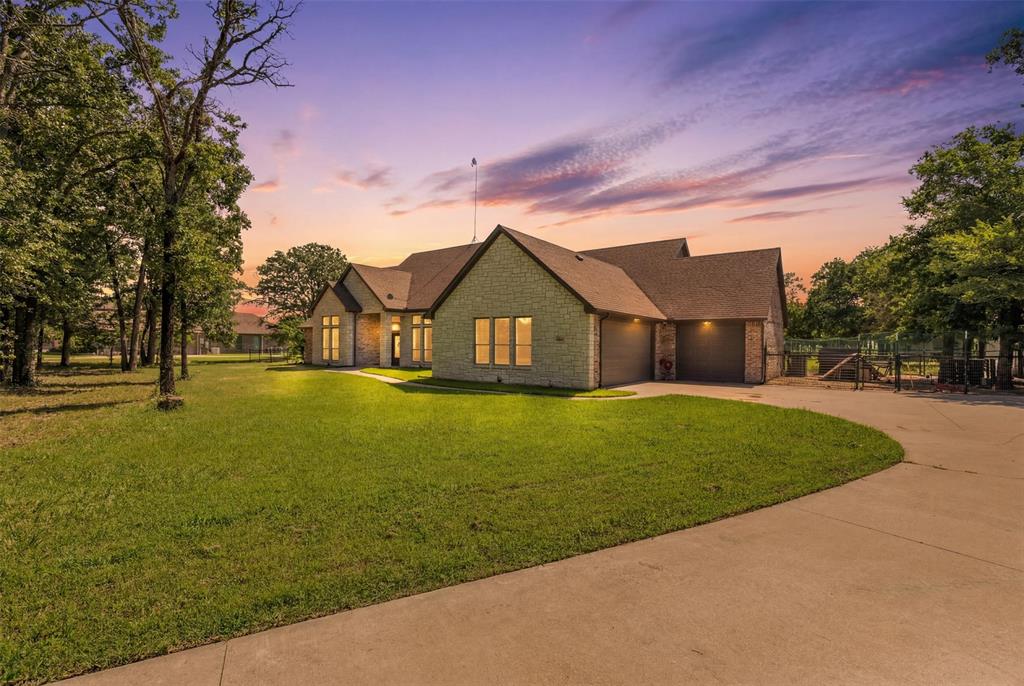 5963 County Road 2560