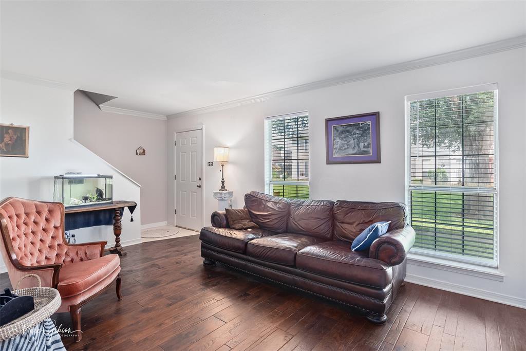 10322 Loma Vista Drive