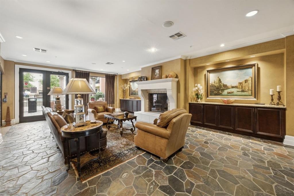 8616 Turtle Creek Boulevard 518