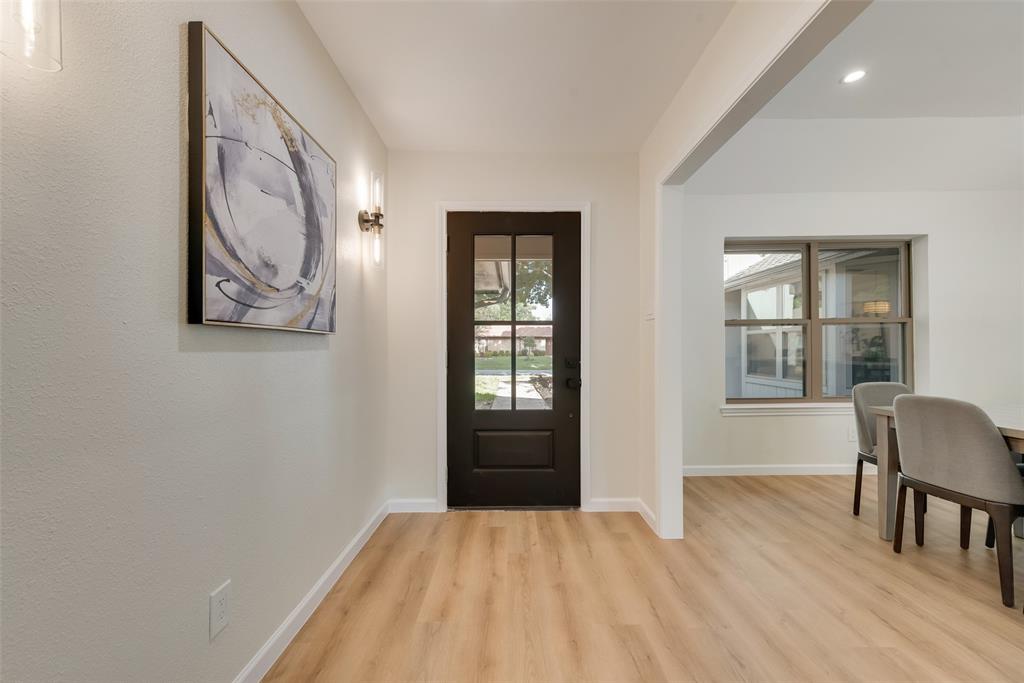 520 Oakcrest Drive