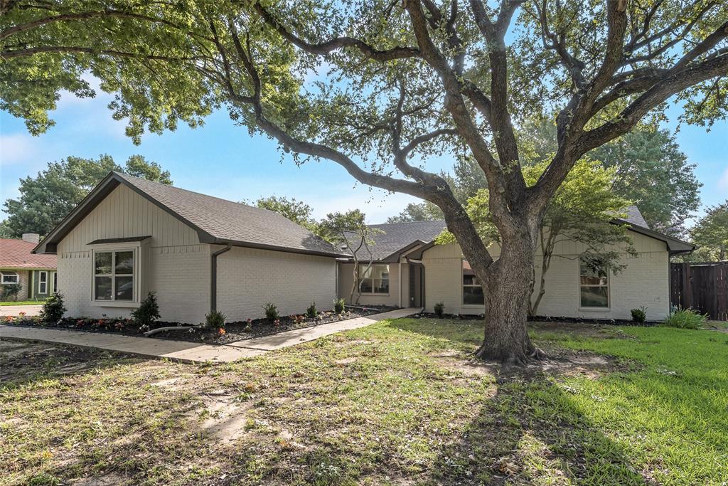 520 Oakcrest Drive