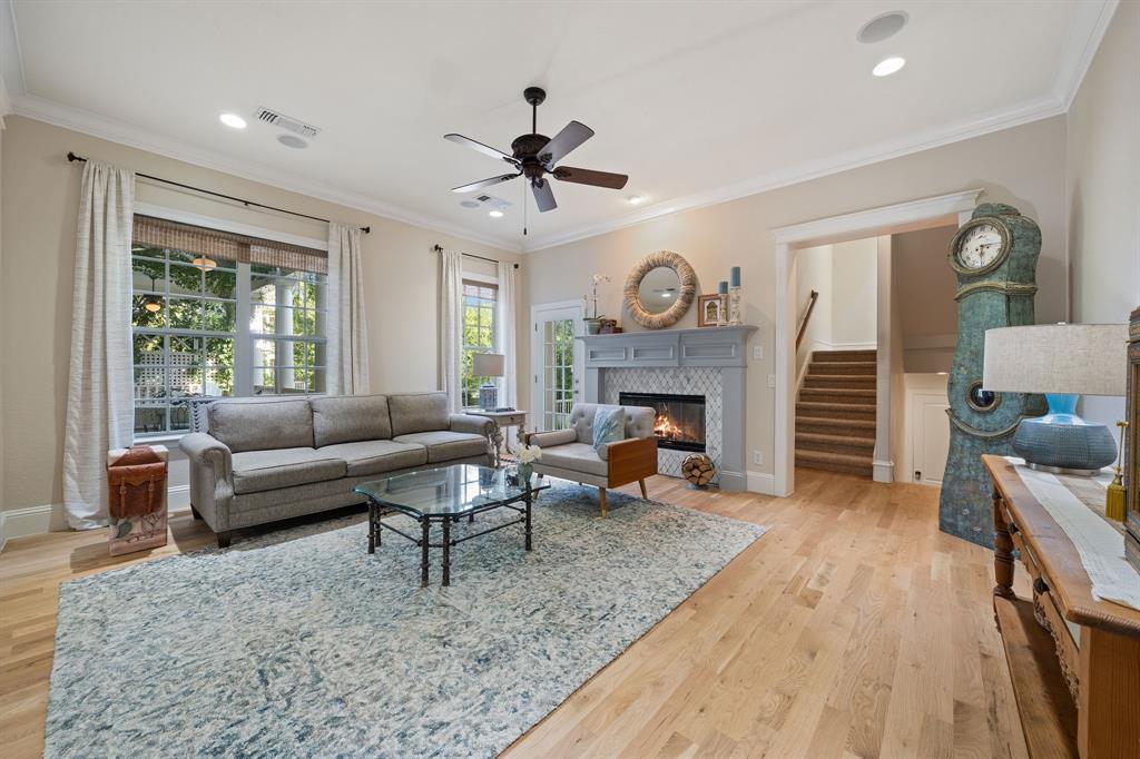 2324 Grassmere Lane