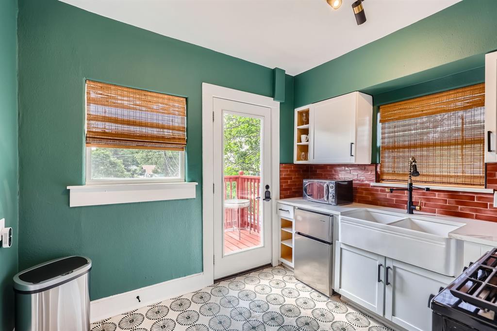 Sunset Hill - Residential Lease