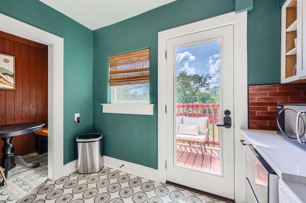 Sunset Hill - Residential Lease