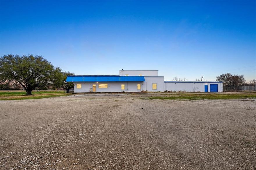 For sale: A 9,874 square-foot office-warehouse flex space in Greenville, TX. This property includes two warehouse areas, a reception area, private offices, cubicle space and-or a conference room, and three restrooms. The site also features a second story with two additional office or storage spaces. Additionally, the property is equipped with 3-phase heavy power and is set up for HVAC, though the condition of the current units is unknown. Situated on 1.70 acres, the site offers ample gravel parking and allows for outdoor storage, with the rear of the property fully fenced. Zoned Light Industrial, the property supports a variety of potential uses and is conveniently located just off Exit 97 on Interstate 30 East.