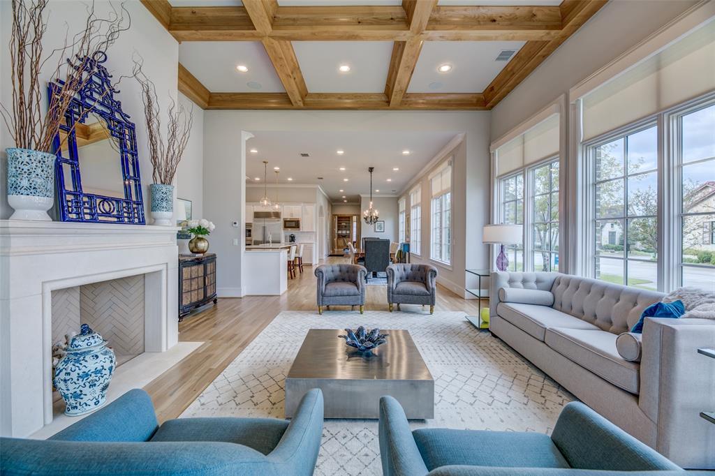 Lawn at Glen Abbey - Residential