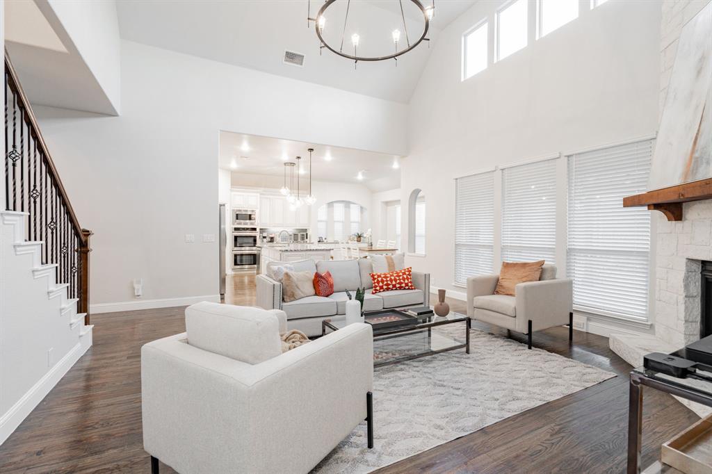 1108 Canterbury Lane