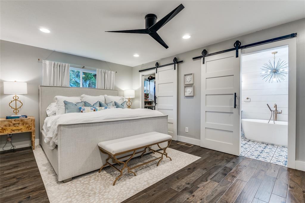 LOCHWOOD MEADOWS - Residential