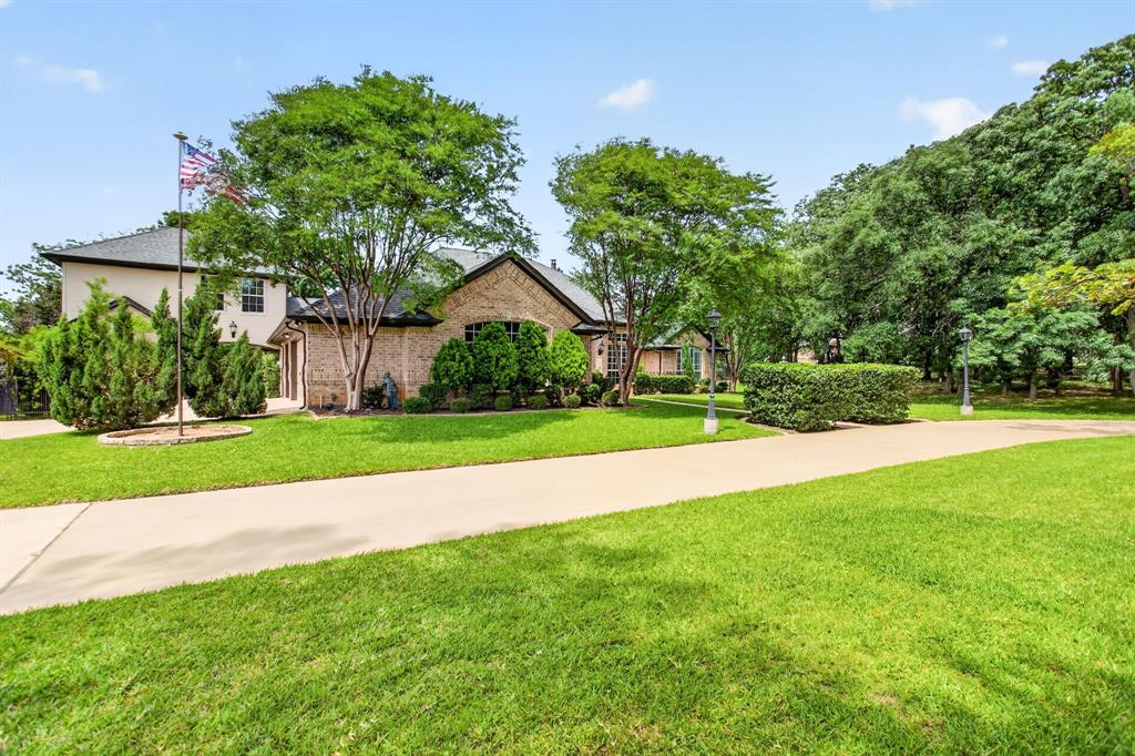 7333 Wooded Acres Trail