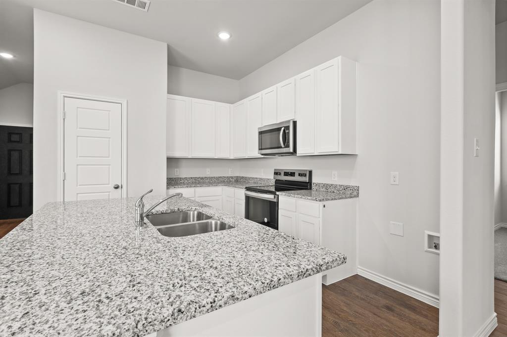 924 Propeller Parkway