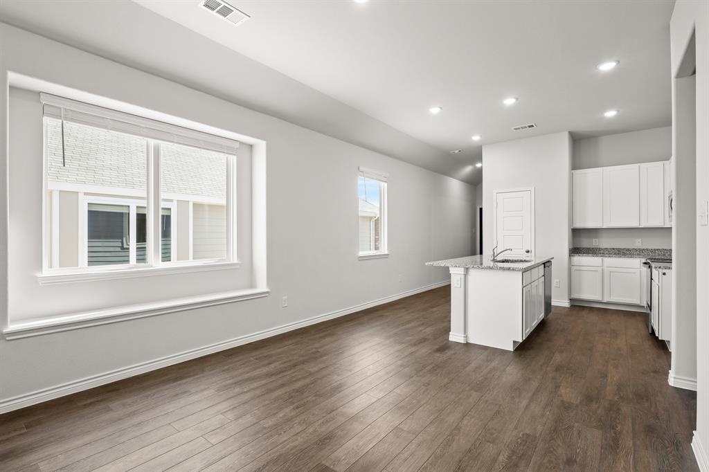 924 Propeller Parkway