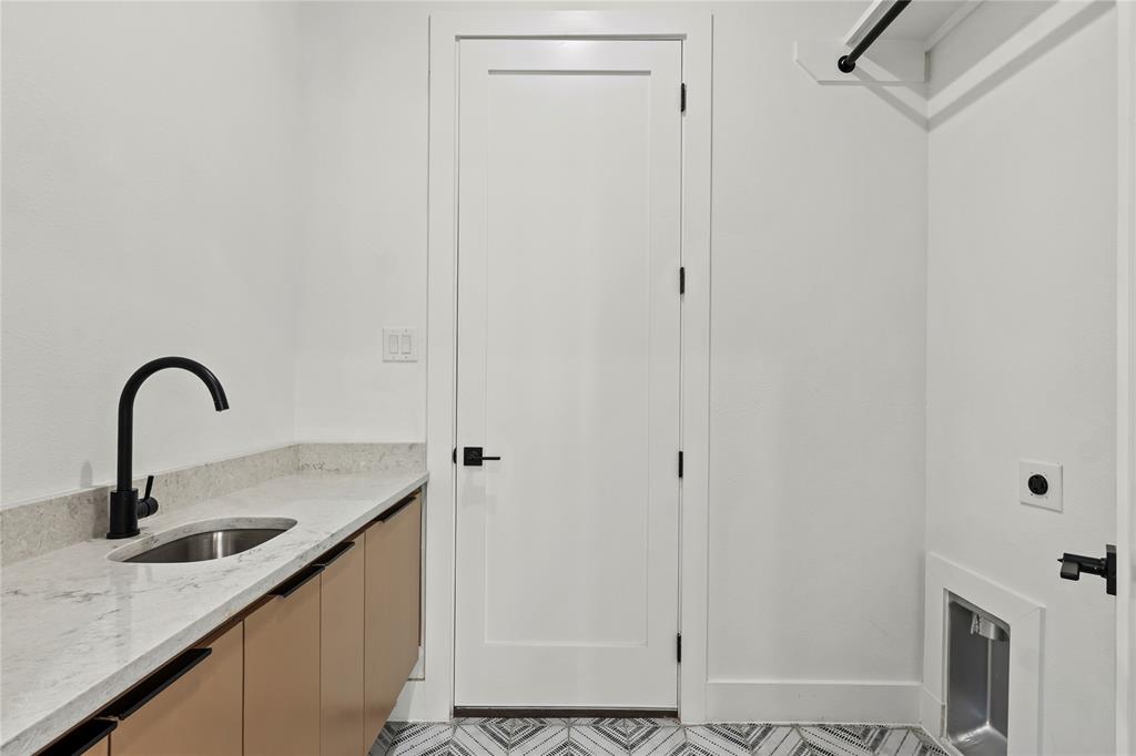 Victory Gardens - Residential