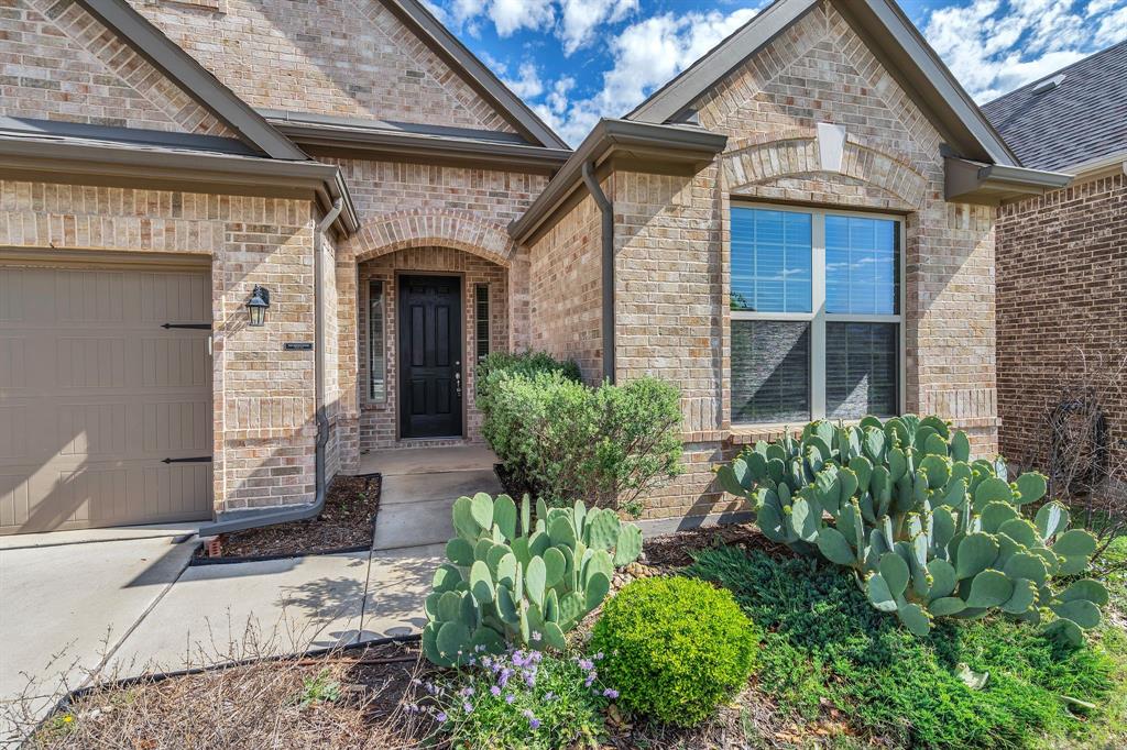 1516 Eagleton Lane
