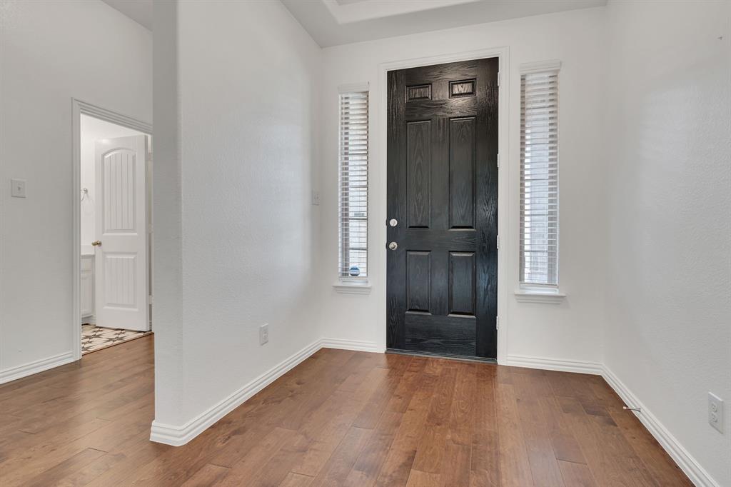 1516 Eagleton Lane