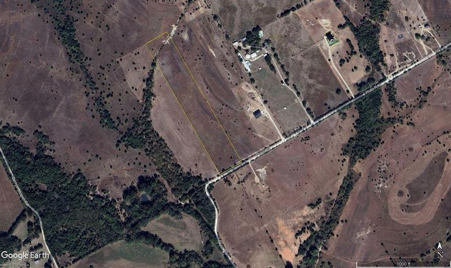 11.7 acres located in a very rural part of southern Ellis County.  This tract has spectacular views in all directions.  Additional acreage is available.  Deed restricted to no commercial uses and no mobile homes.  Water and electric are to the site.