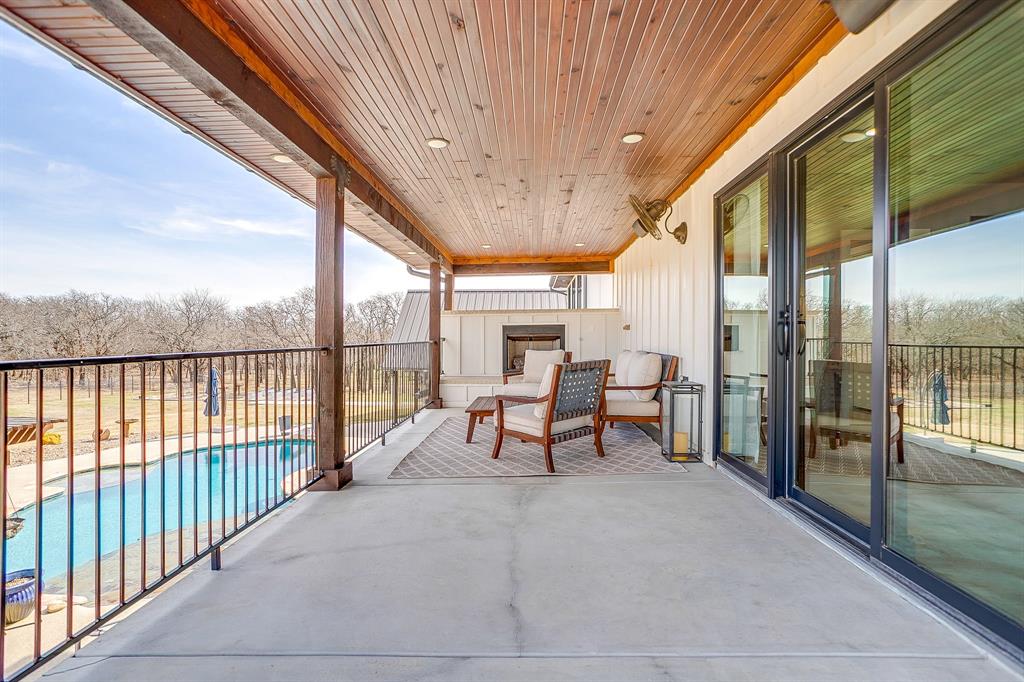 ABST 182 TR 11A:PT,12E:PT H G CATLETT 126.018 - Residential