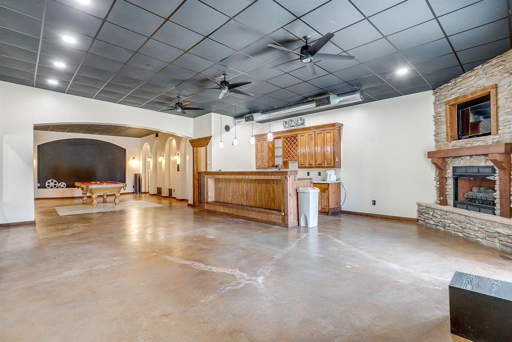 ABST 182 TR 11A:PT,12E:PT H G CATLETT 126.018 - Residential