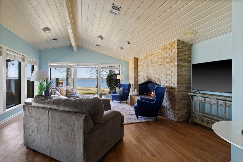 360 County Road 2136