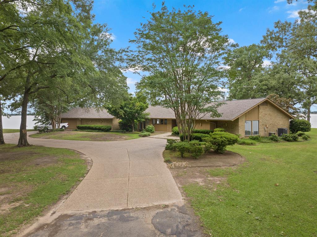 360 County Road 2136