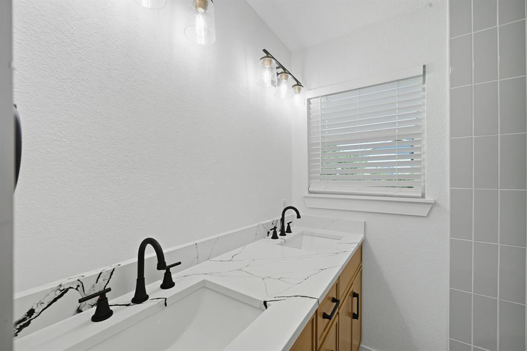 Richland Oaks Sub - Residential