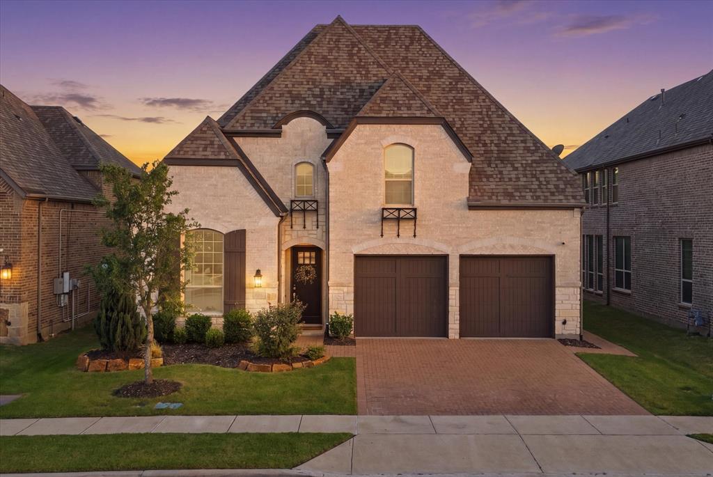 2928 Stonefield