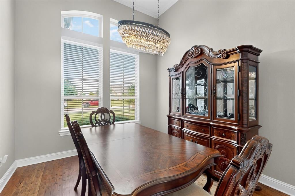 19121 Shortmeadow