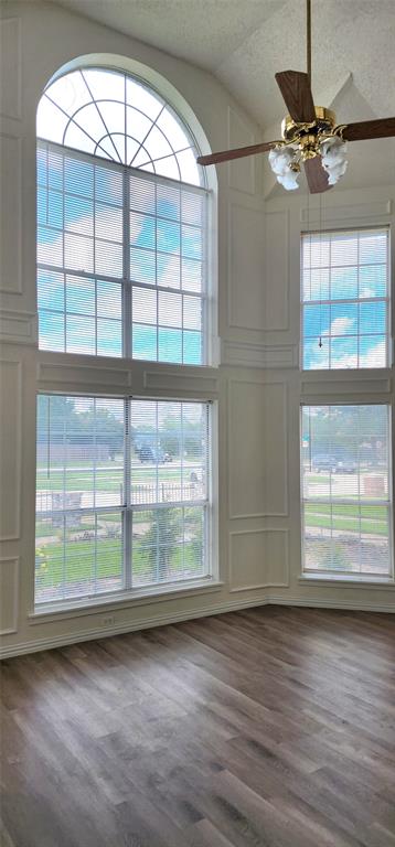 Bradford Park Ph 01 - Residential Lease