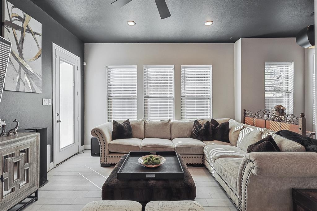 Lakeshore Terrace - Residential