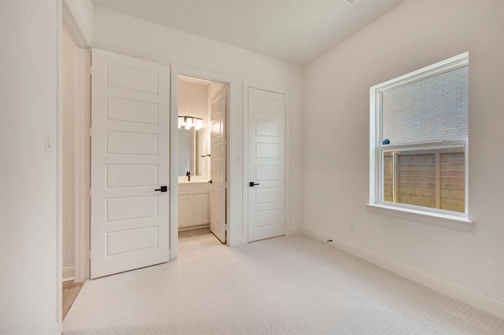 Treeline - Residential