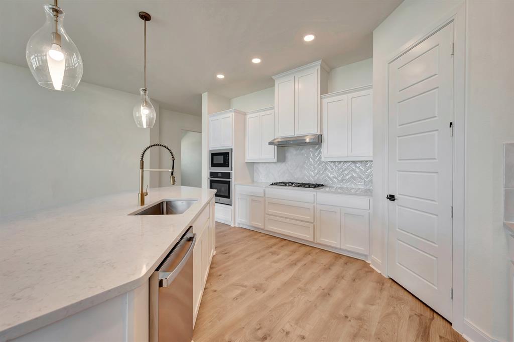 Treeline - Residential