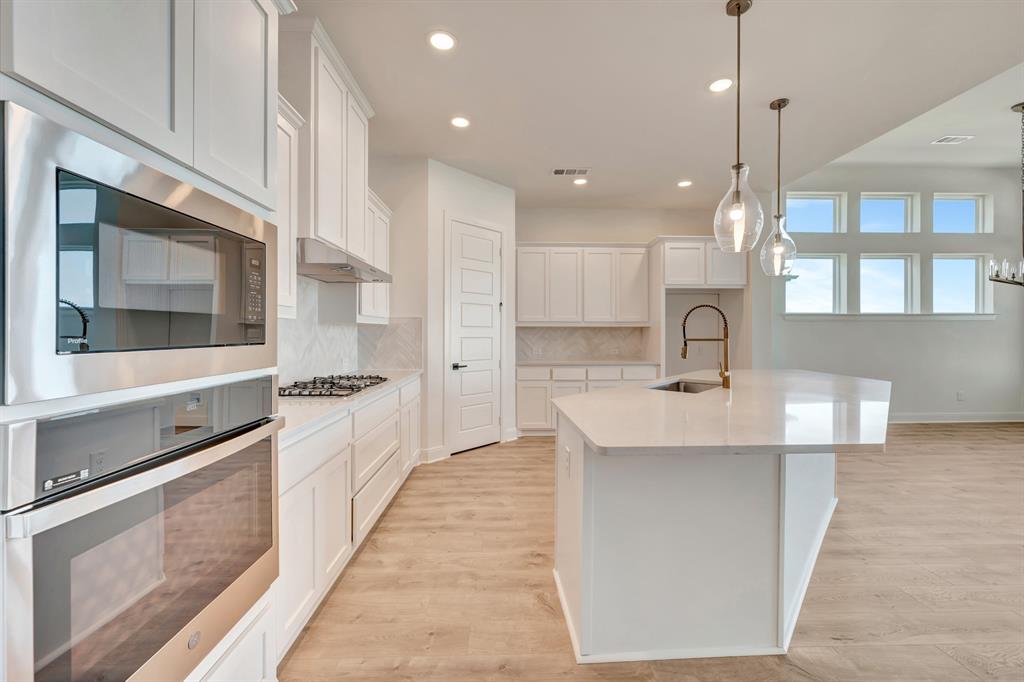 Treeline - Residential