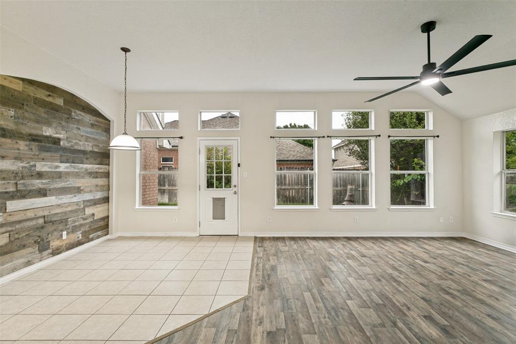 908 Dogwood Drive