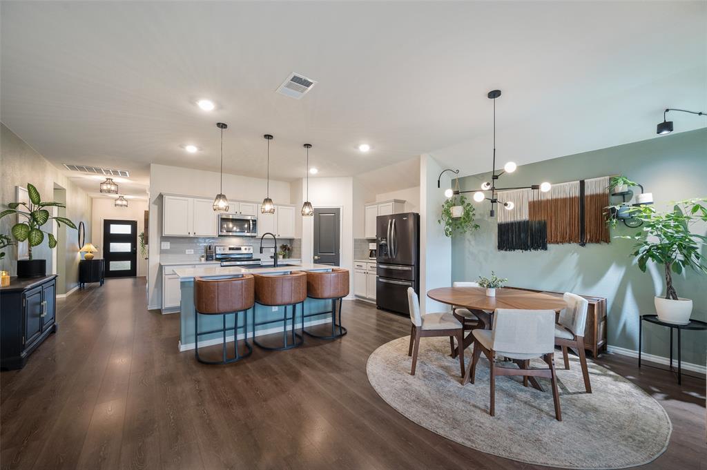 11204 W Pond Drive