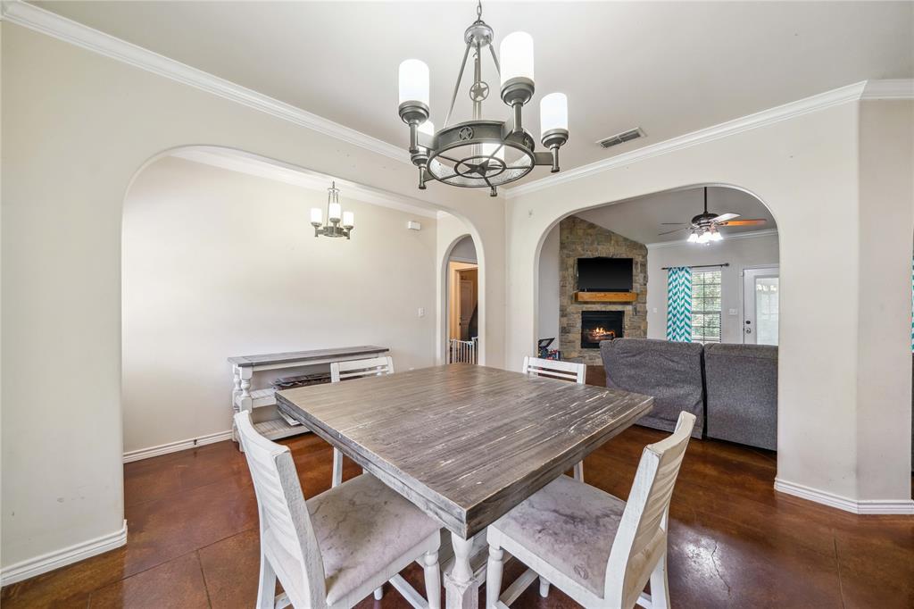14125 Lone Pine