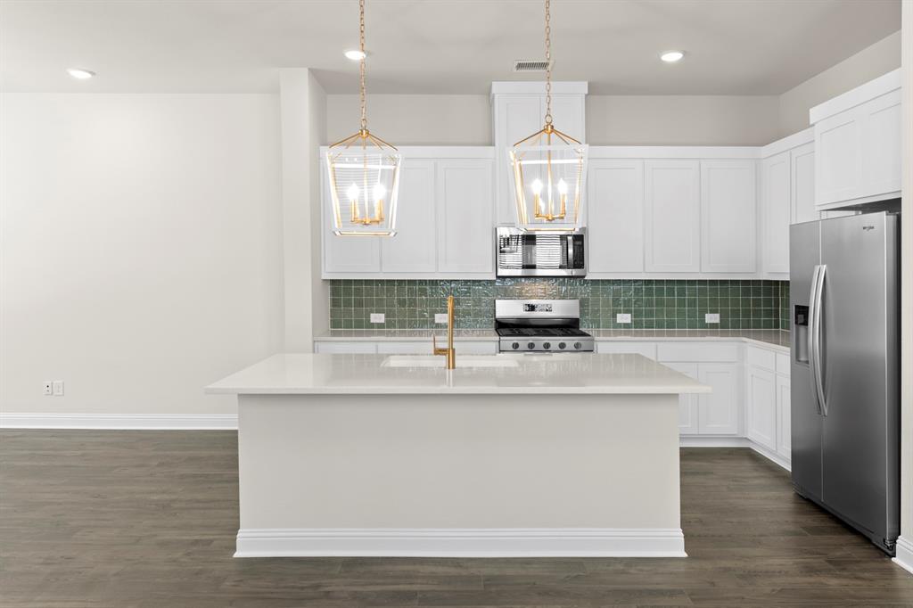 Chelsea Commons - Residential