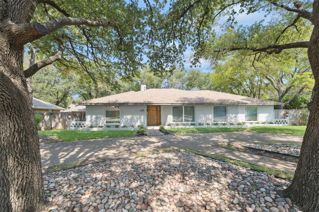 7631 Meadow Road