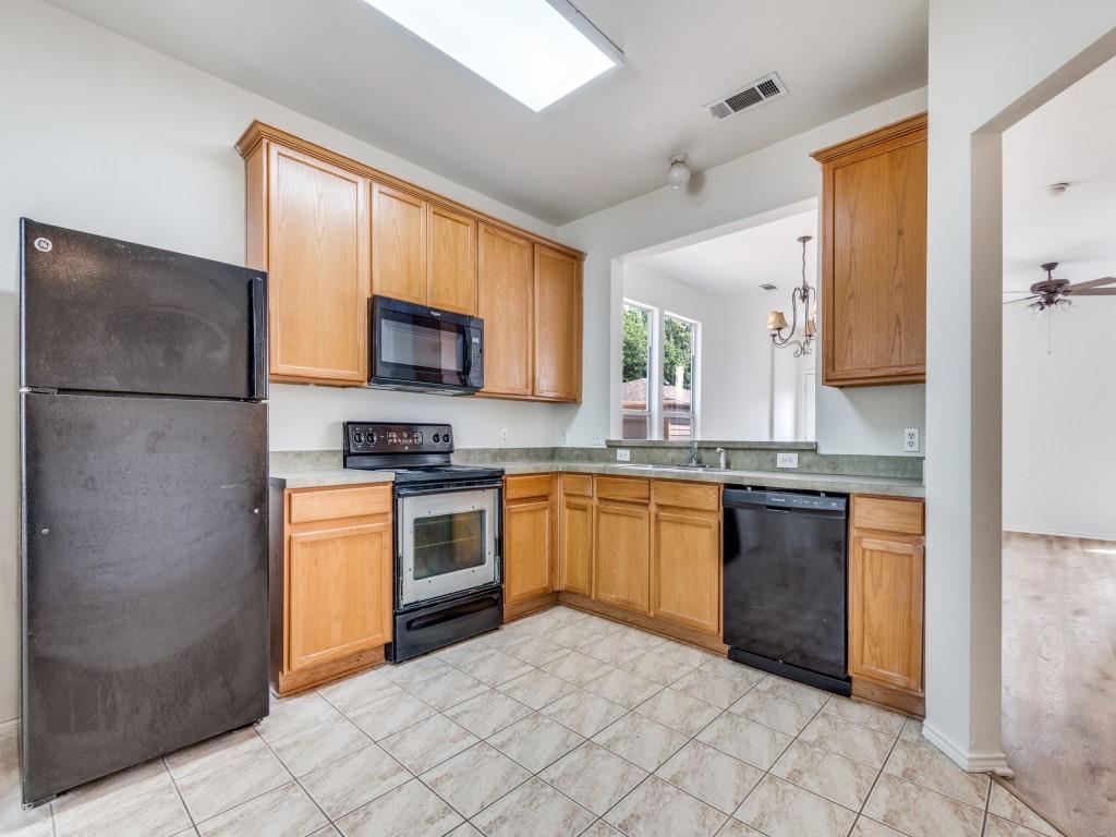 Villages Of Crawford Farms Th - Residential