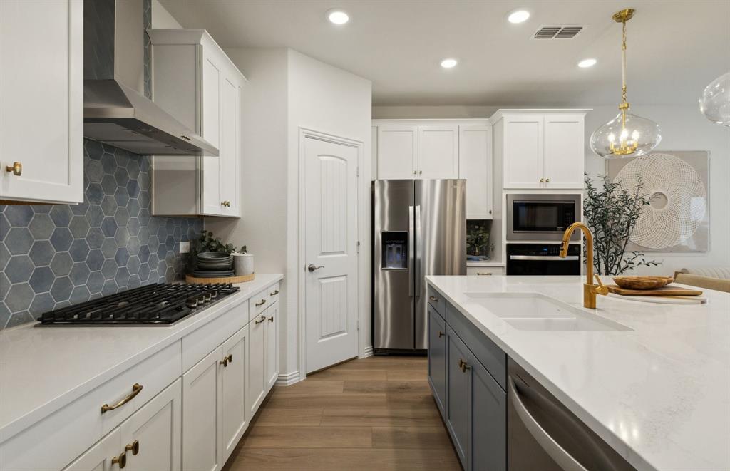 Pinnacle at Legacy Hills - Residential