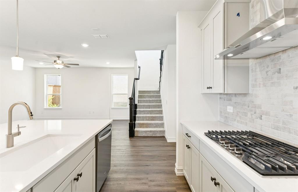 Pinnacle at Legacy Hills - Residential