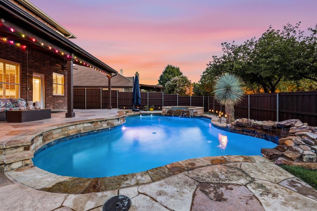 1569 Sweetbriar Drive