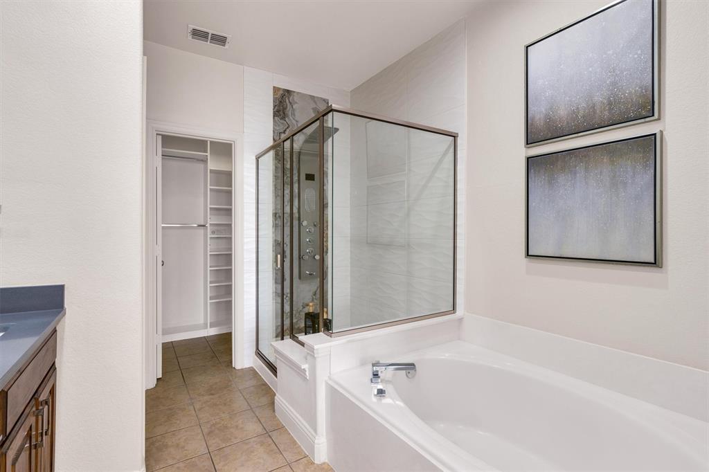 Town Homes At Legacy Town Center The - Residential Lease