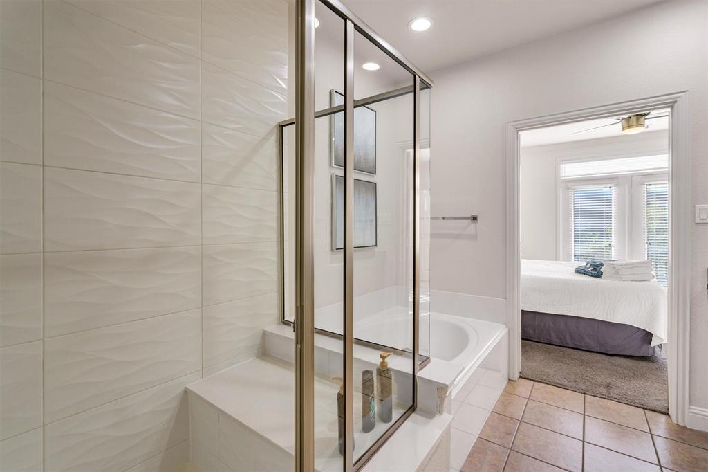 Town Homes At Legacy Town Center The - Residential Lease