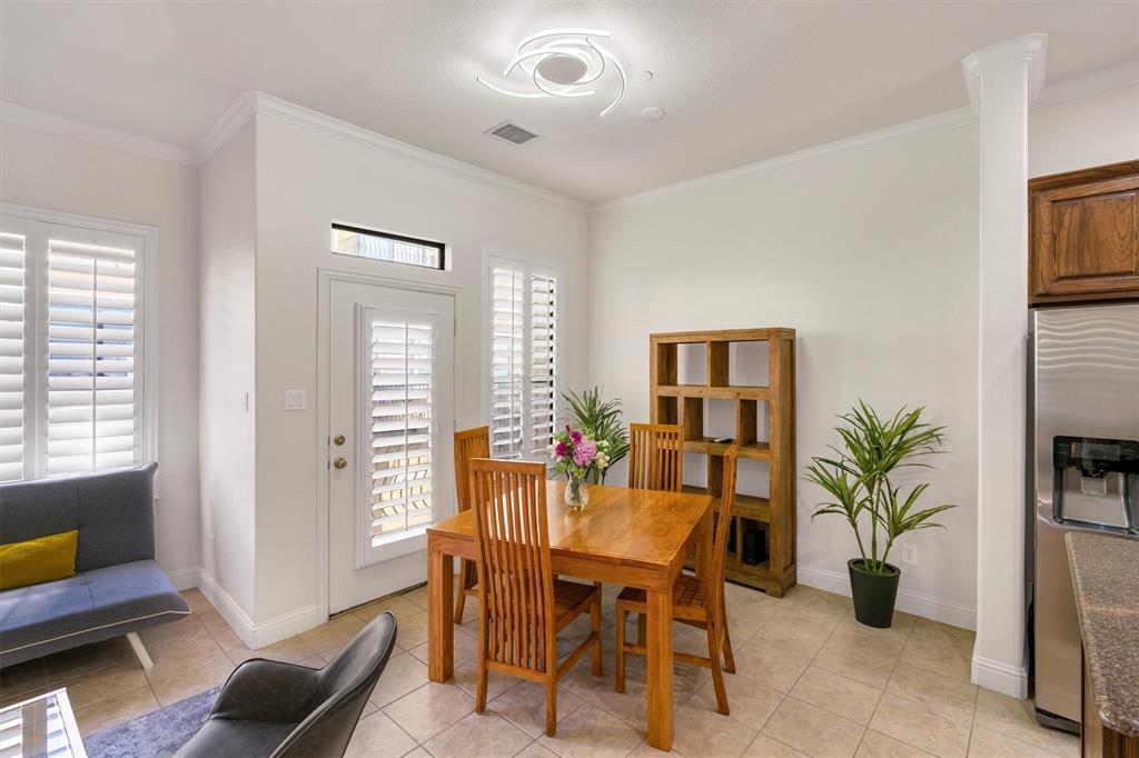 Town Homes At Legacy Town Center The - Residential Lease