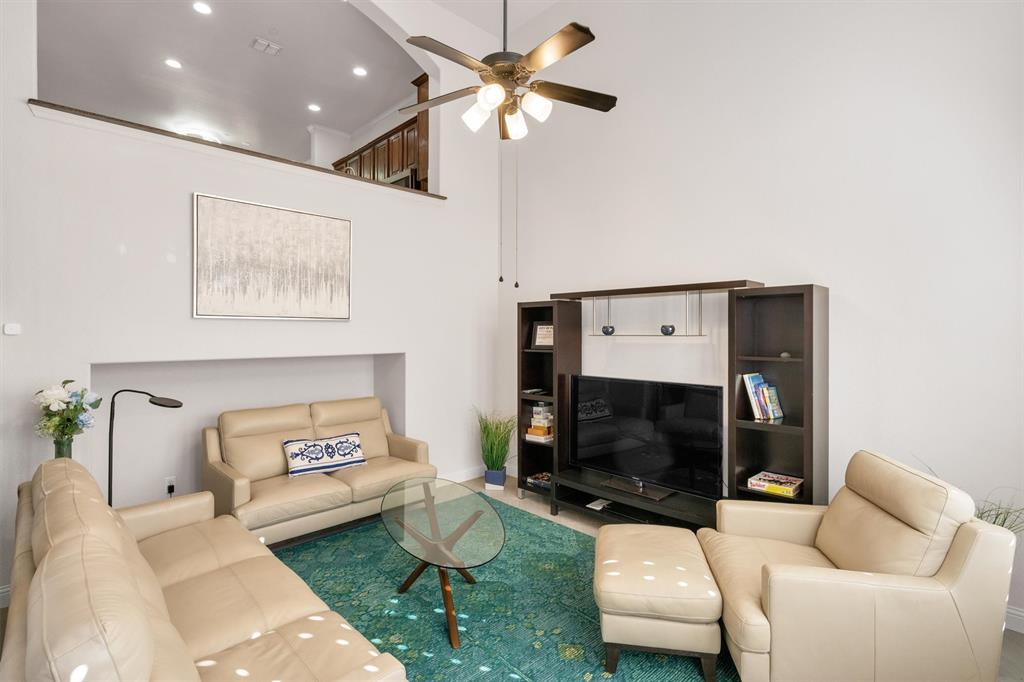 Town Homes At Legacy Town Center The - Residential Lease